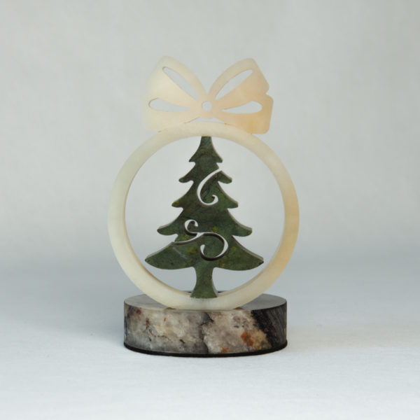 DECORATIVE CANDLE HOLDER CHRISTMAS TREE
