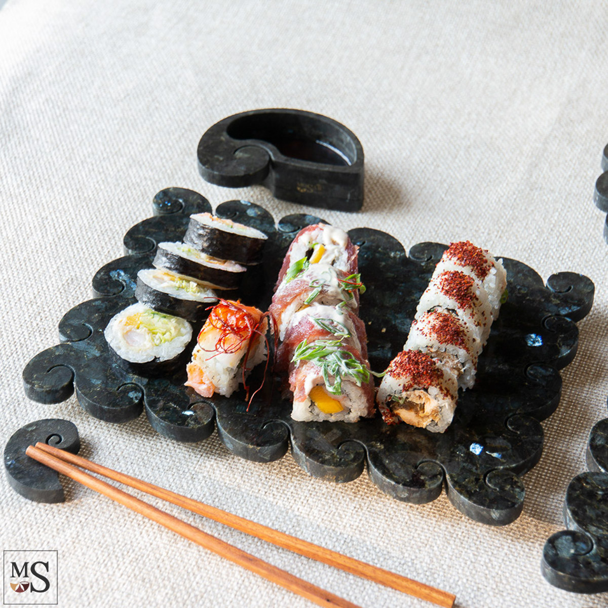 LARGE SUSHI PLATE - Image 4