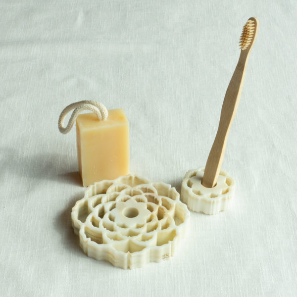 GINKGO SOAP DISH CALACATTA YELLOW - Image 3